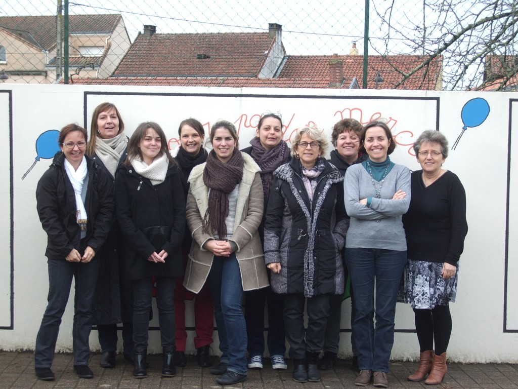 de gauche à droite: Sandrine MORISSEAU, Véronique LECALLO, Aurélie VENARA, Lucie ALLARD, Anne-Laure LECLINCHE, Mélanie BURLOT, Françoise MEYER, Françoise BARRE, Anne LEDUC, ELise ROBERT